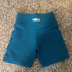 Booty by Brabants Ocean Blue CROCO SKIN SEAMLESS SHORTS 7"